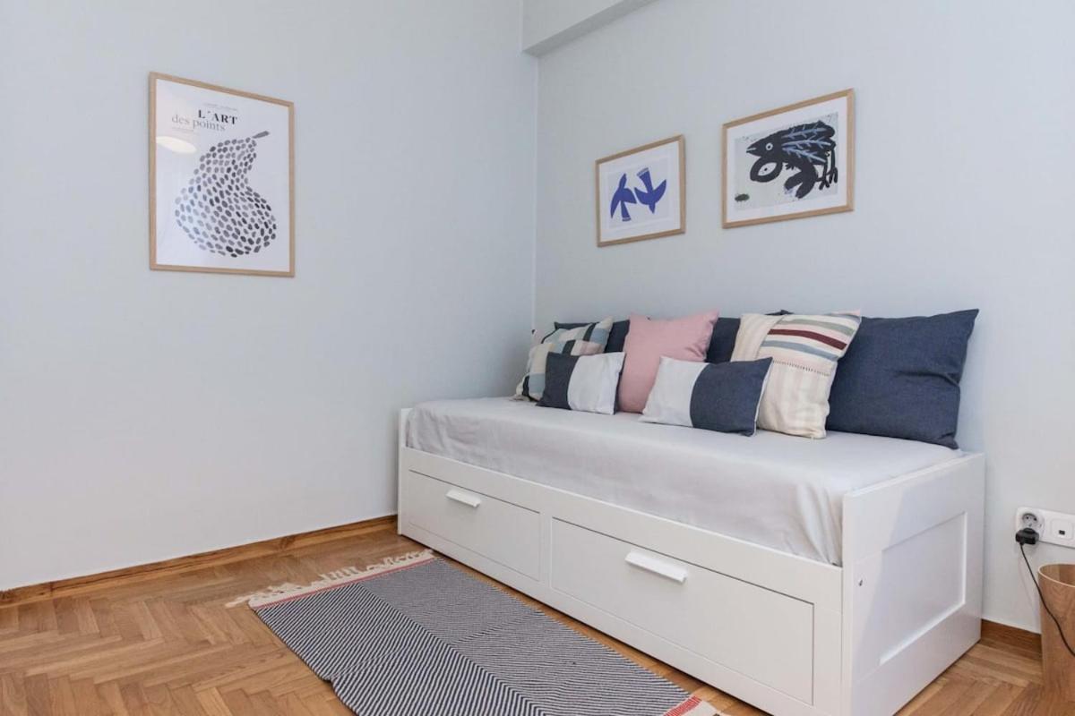 Pagrati Urban Oasis Getaway 2Bd Apt With Balcony Athen Exterior foto